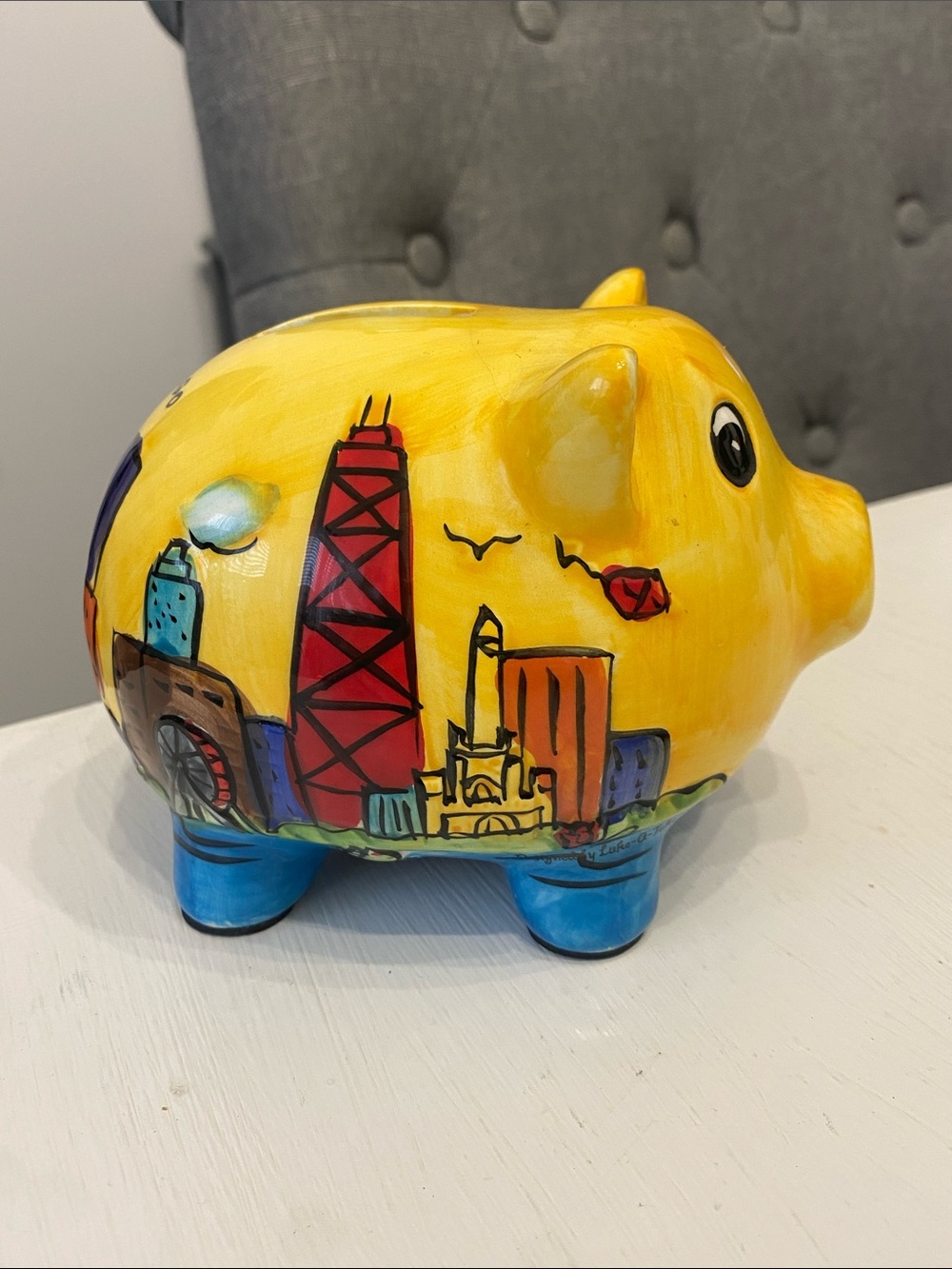 Vintage Ceramic Hand-Painted Yellow Chicago Cityscape Skyline Piggy Bank - Picture 4 of 16